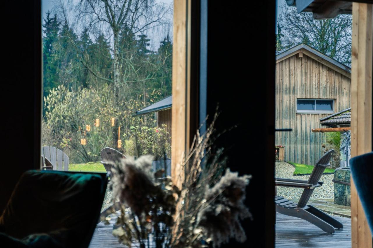 Forstgut - Premium Waldchalets Und Lodge Suiten Regen Exteriör bild