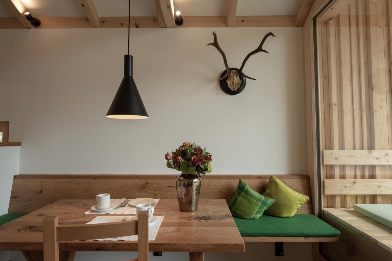Forstgut - Premium Waldchalets Und Lodge Suiten Regen Exteriör bild