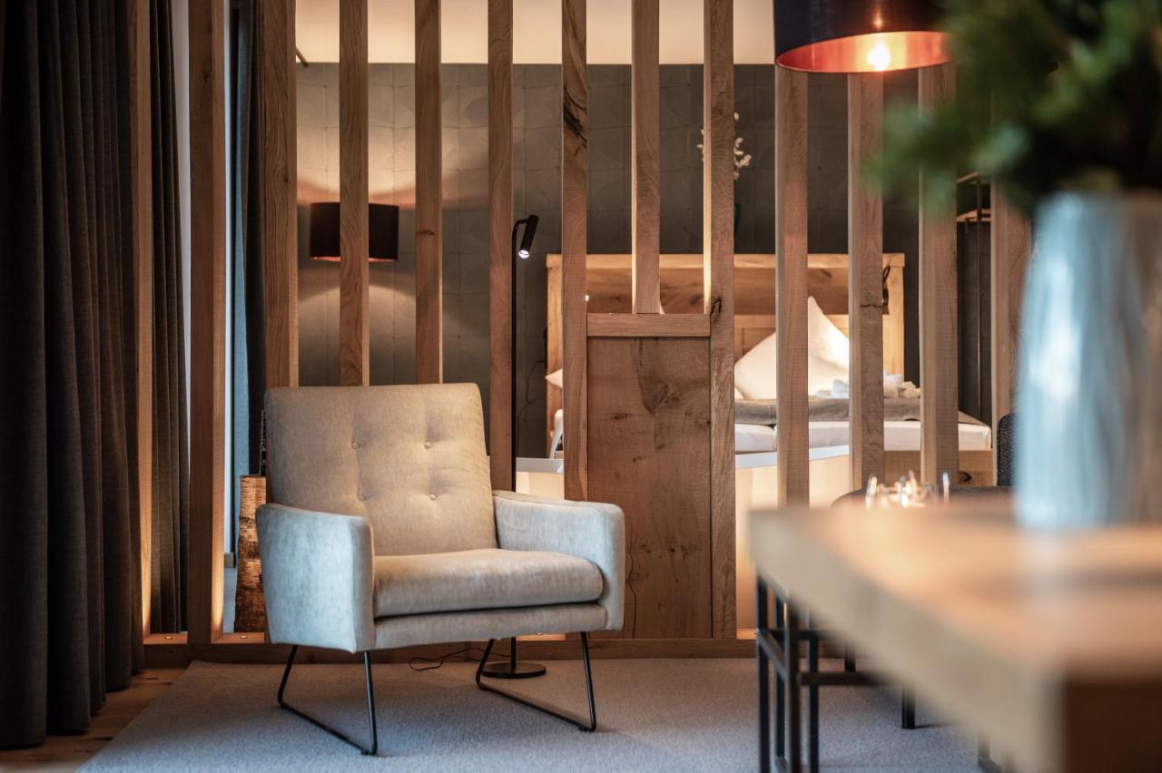 Forstgut - Premium Waldchalets Und Lodge Suiten Regen Exteriör bild