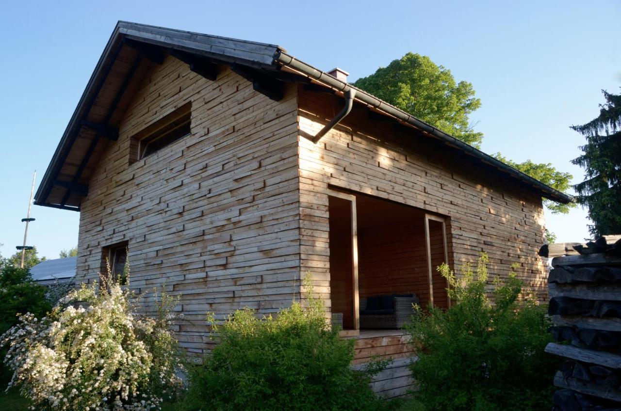 Forstgut - Premium Waldchalets Und Lodge Suiten Regen Exteriör bild
